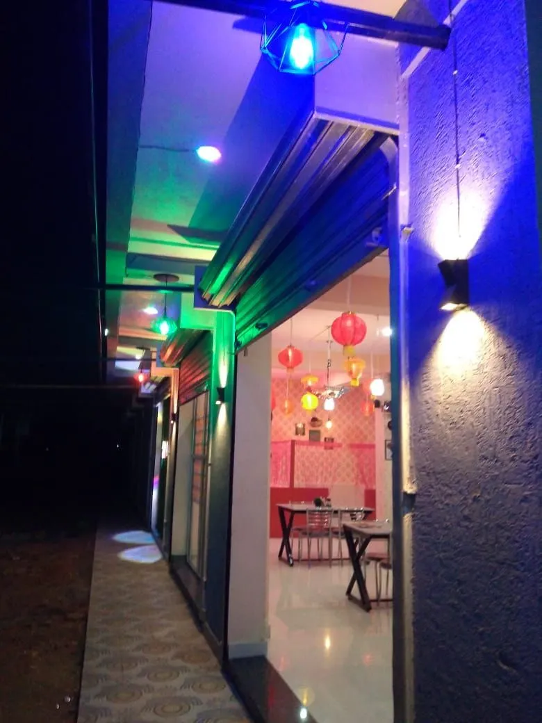 Restaurant With Good Seating And Ambience For Sale In Ranchi-SL013362-3