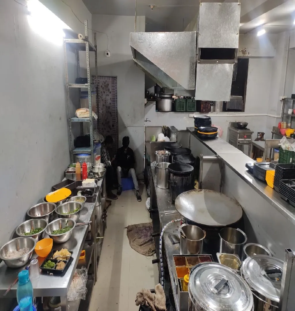 Newly Established South Indian Restaurant For Sale In Surat-SL013445-5