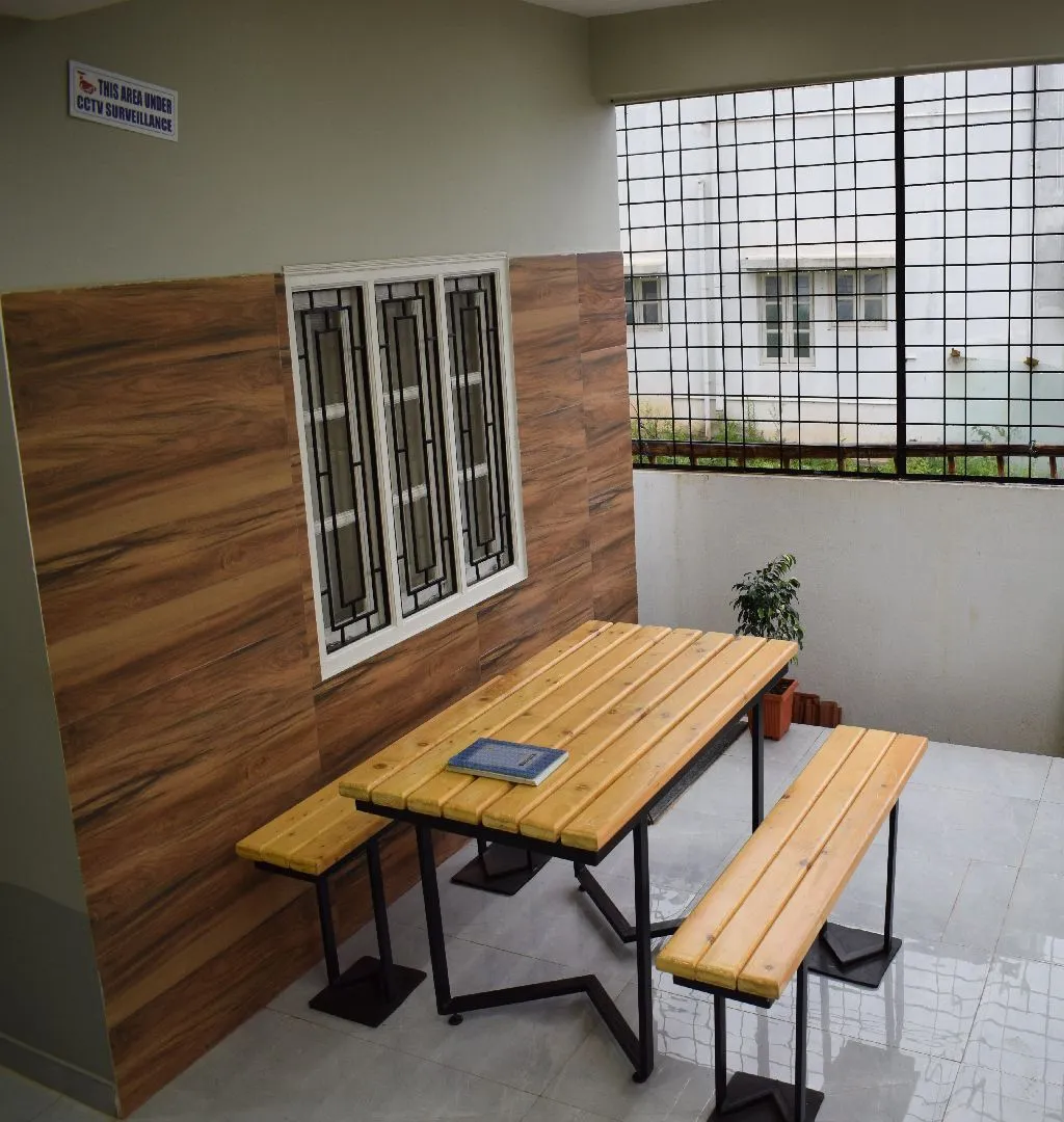Hostel Business Opportunity to Buy or Invest in Bangalore-SL013471-3
