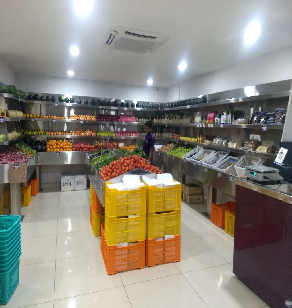 Well Established Fruits & Vegetables Retail Store For Sale-SL013557-0