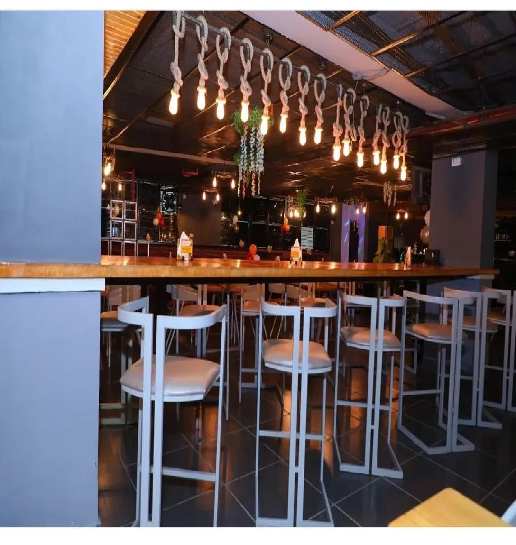 50% Share Of Young Pub And Restaurant For Sale in Bangalore-SL013826-0