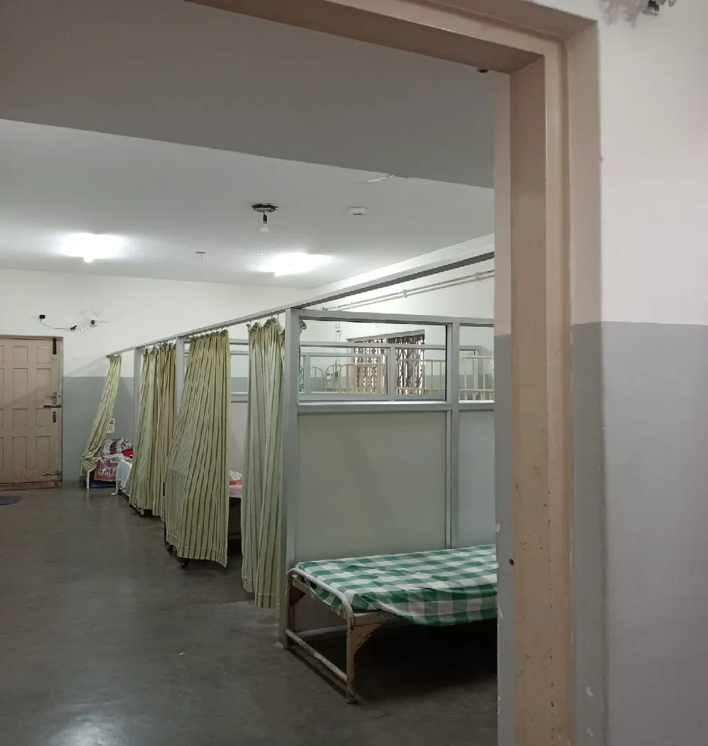 Very profitable Nursing Home & Clinic For Sale In Bangalore-SL014345-4