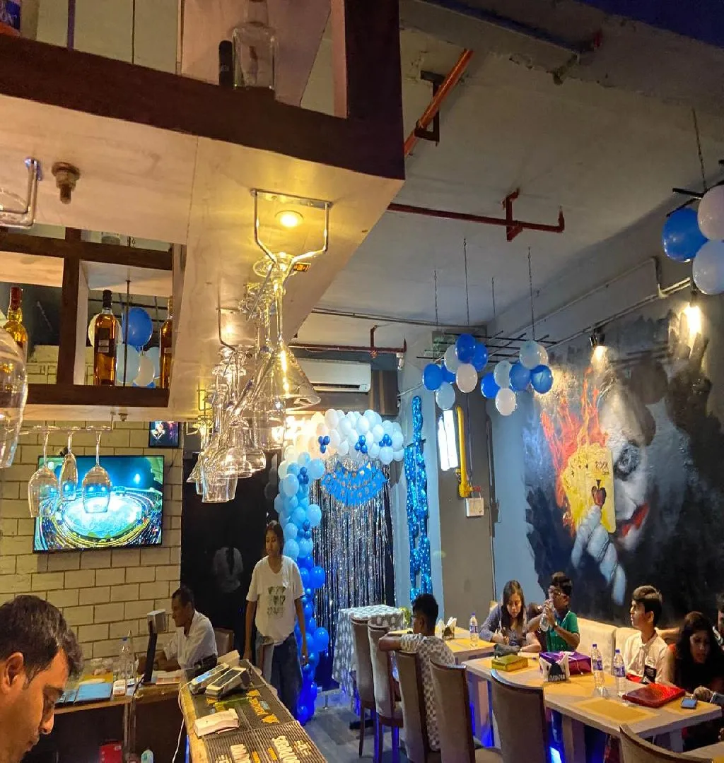 Restaurant Cum Bar For Sale/Raising Funds In Kolkata-SL017502-5