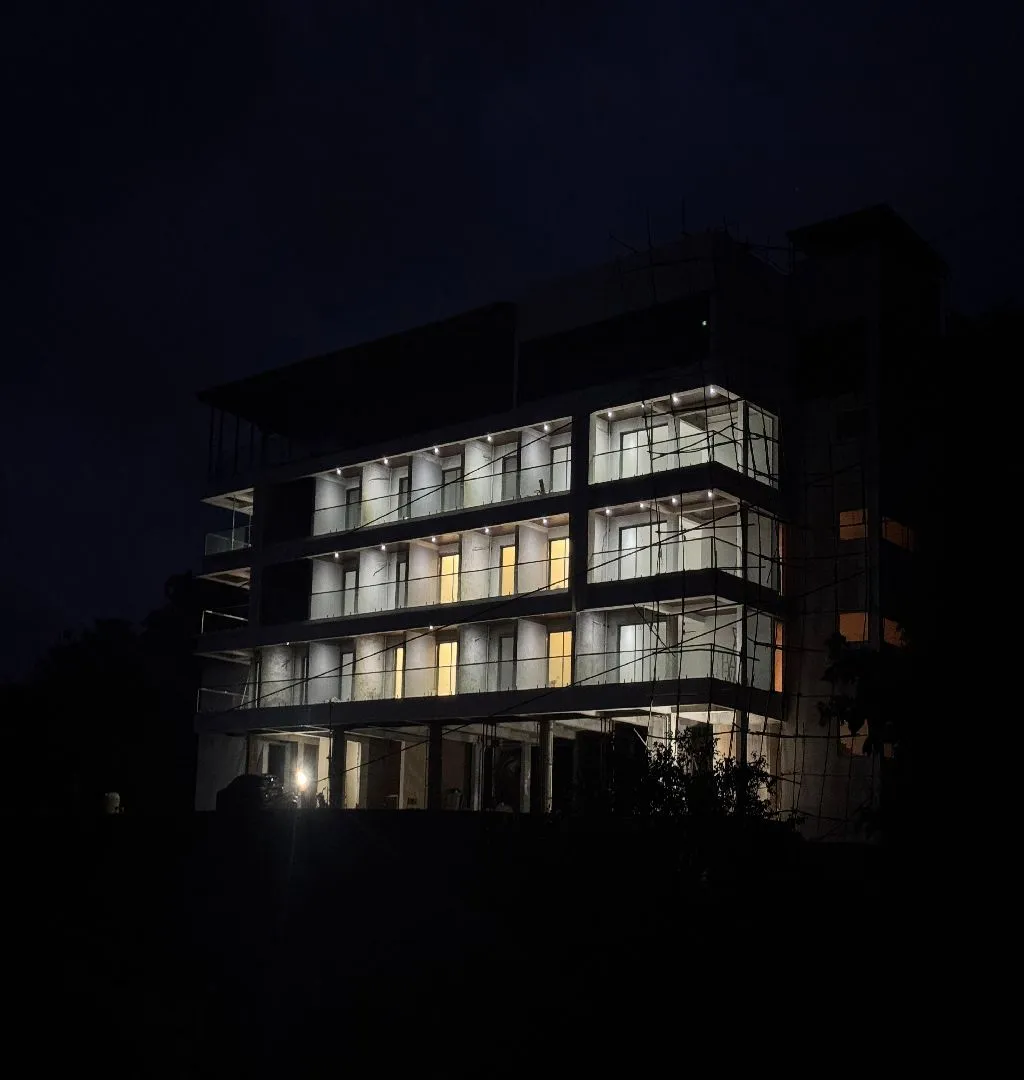 Lake Facing Resort Raising Funds In Nashik-SL020312-6