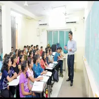 JEE/NEET Coaching Institute Raising Funds In Nagpur
