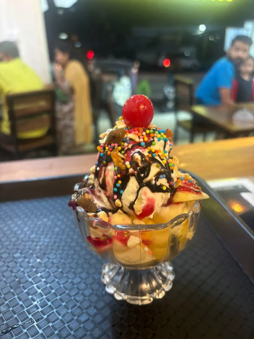 Profitable Fast Food Cafe For Sale In Bangalore-SL022871-2