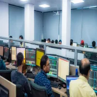 Stock Market Coaching Institute Raising Funds In Delhi