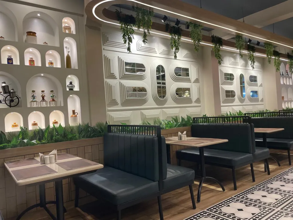 Profitable Running Restaurant For Sale in Lucknow-SL024600-2