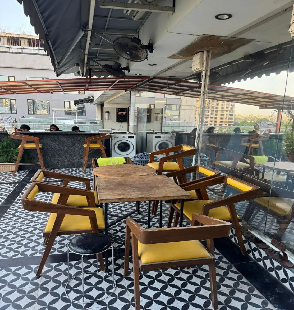 Profitable Running Salon For Sale In Surat