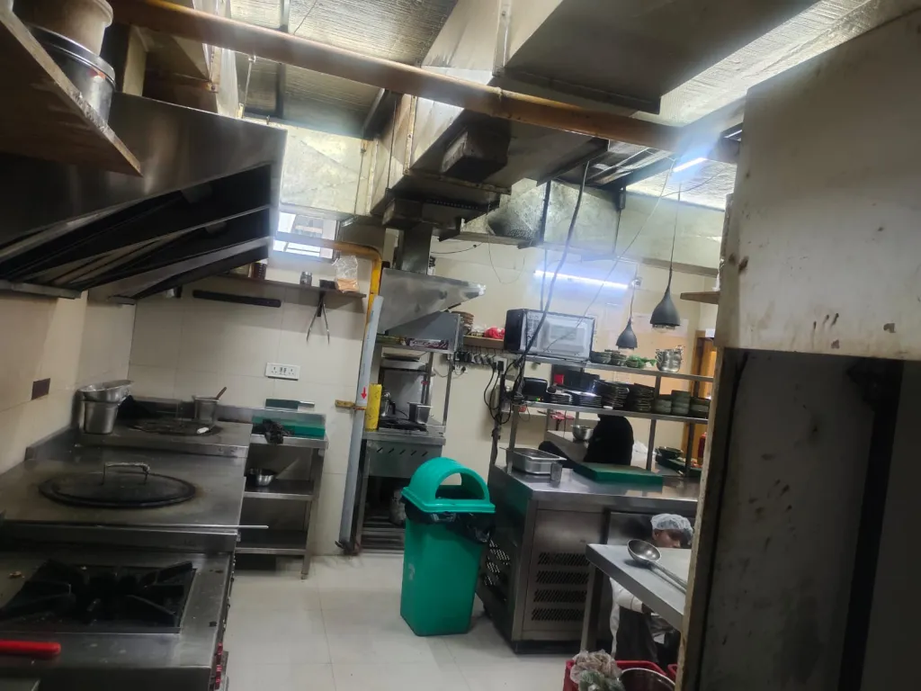 Rooftop Restaurant & Banquet For Sale In Indore-SL026564-4