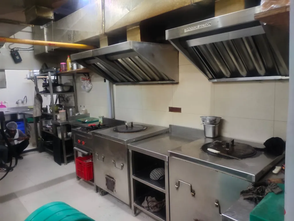 Rooftop Restaurant & Banquet For Sale In Indore-SL026564-7