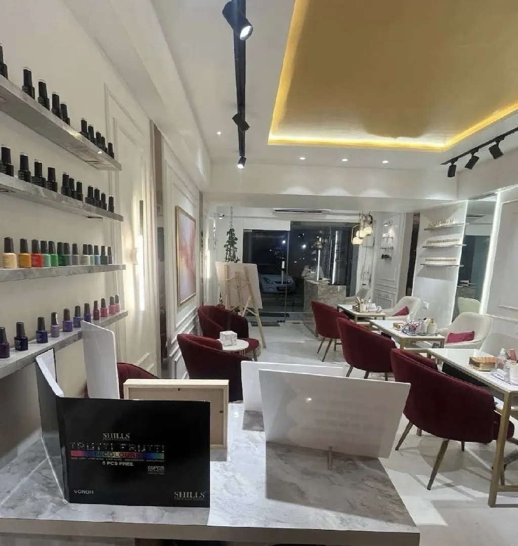 Profitable Nail Salon For Sale In Mumbai