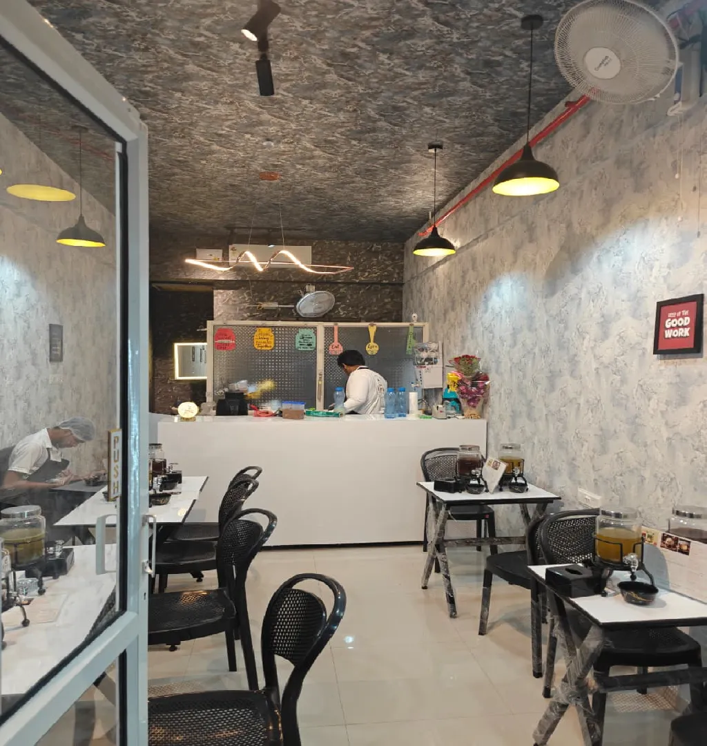 Pani Puri Cafe Offering Pan-India Franchise