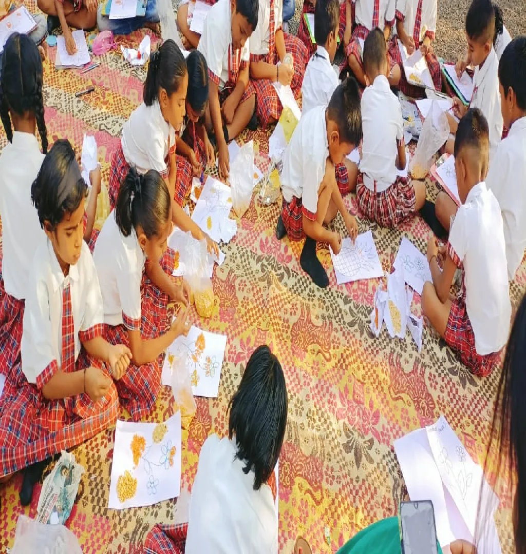 Kg to Primary School Raising Funds in Pune