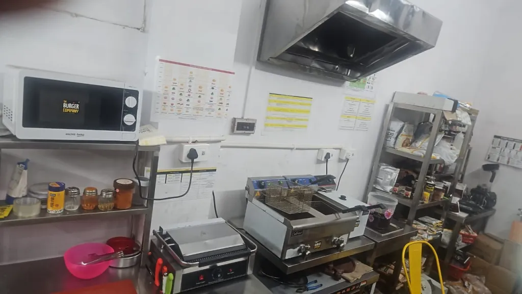 Running Franchise Cafe For Sale In Shamli-SL030067-1