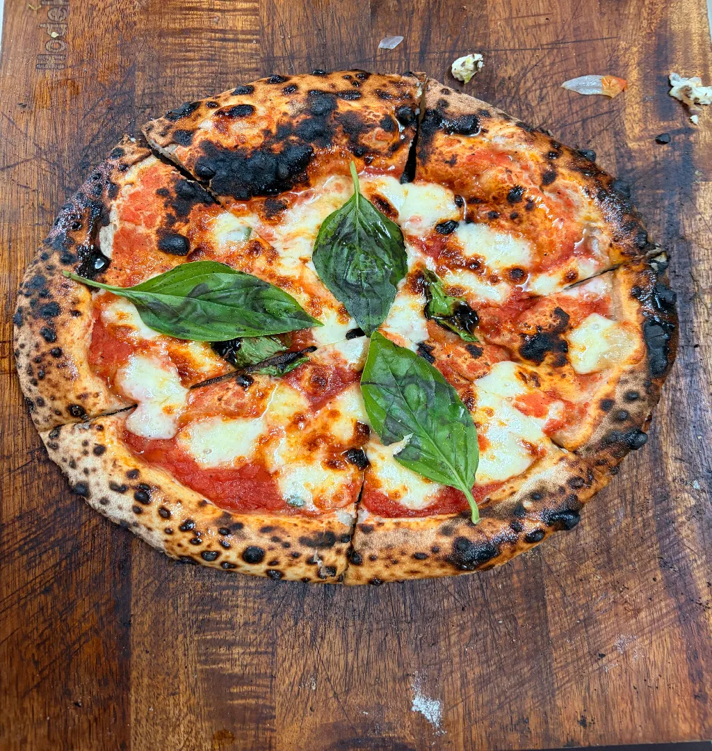 Neapolitan Pizza Biz Raising Funds In Mumbai