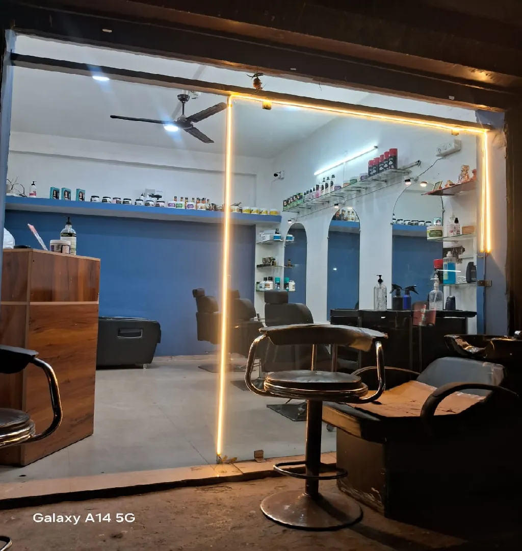 Profitable Salon Business Raising Funds In Indore