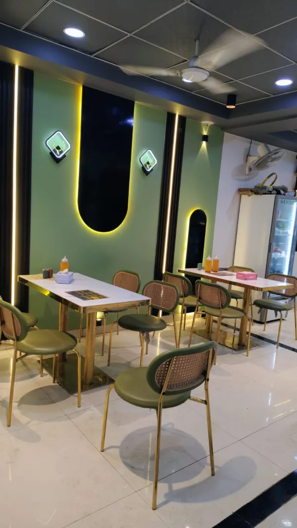 Cafe & Bakery For Sale In Ghaziabad