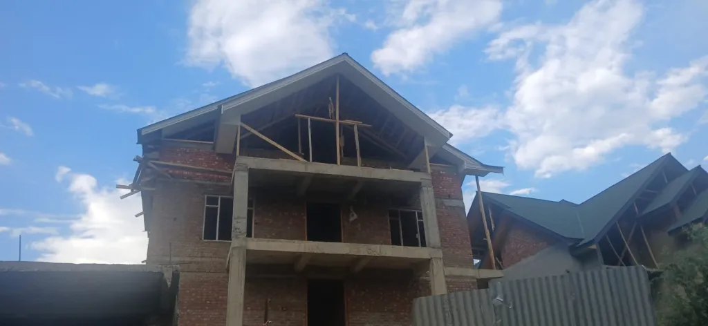 Upcoming Luxury Hotel Raising Funds In Anantnag