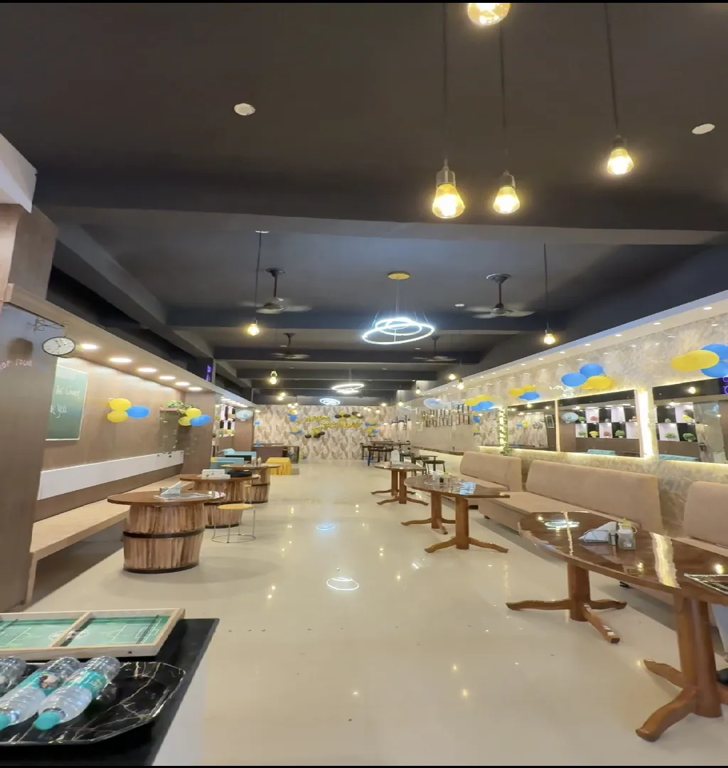 Running Cafe Raising Funds In Varanasi