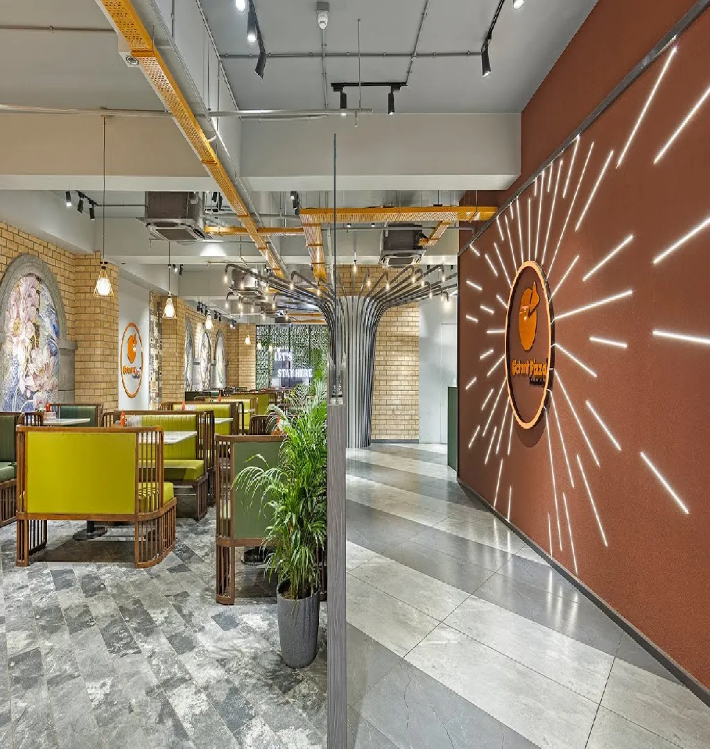 Running Restaurant Raising Funds In Ahmedabad