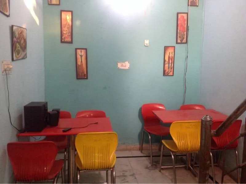 Profitable Wah Ji Wah Franchise for Sale in Faridabad-SL005714-2