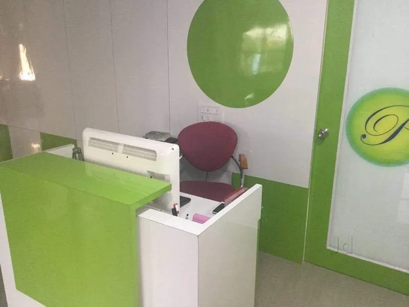 Unisex Salon and Beauty Parlour for Sale in Hyderabad-SL005994-0